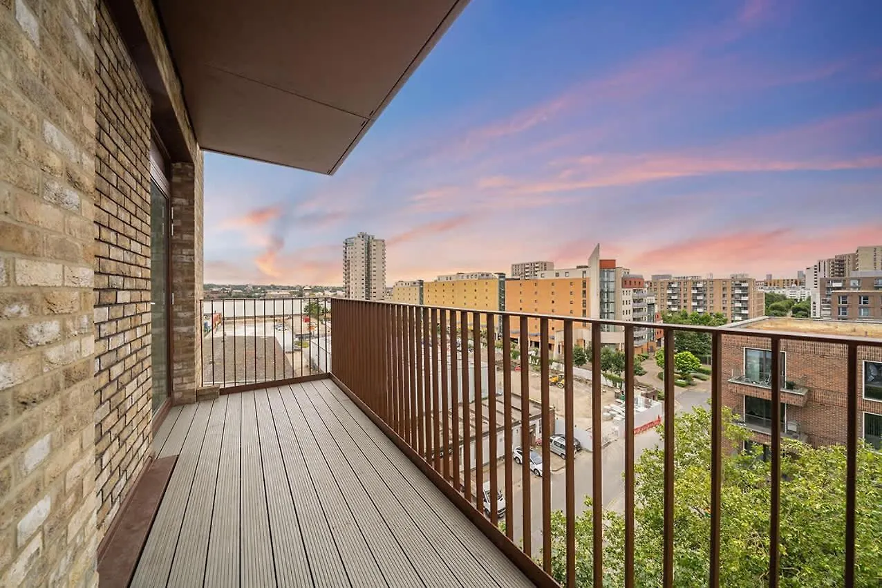 Apartment Modern London Stay - Close To O2 And Canary Wharf